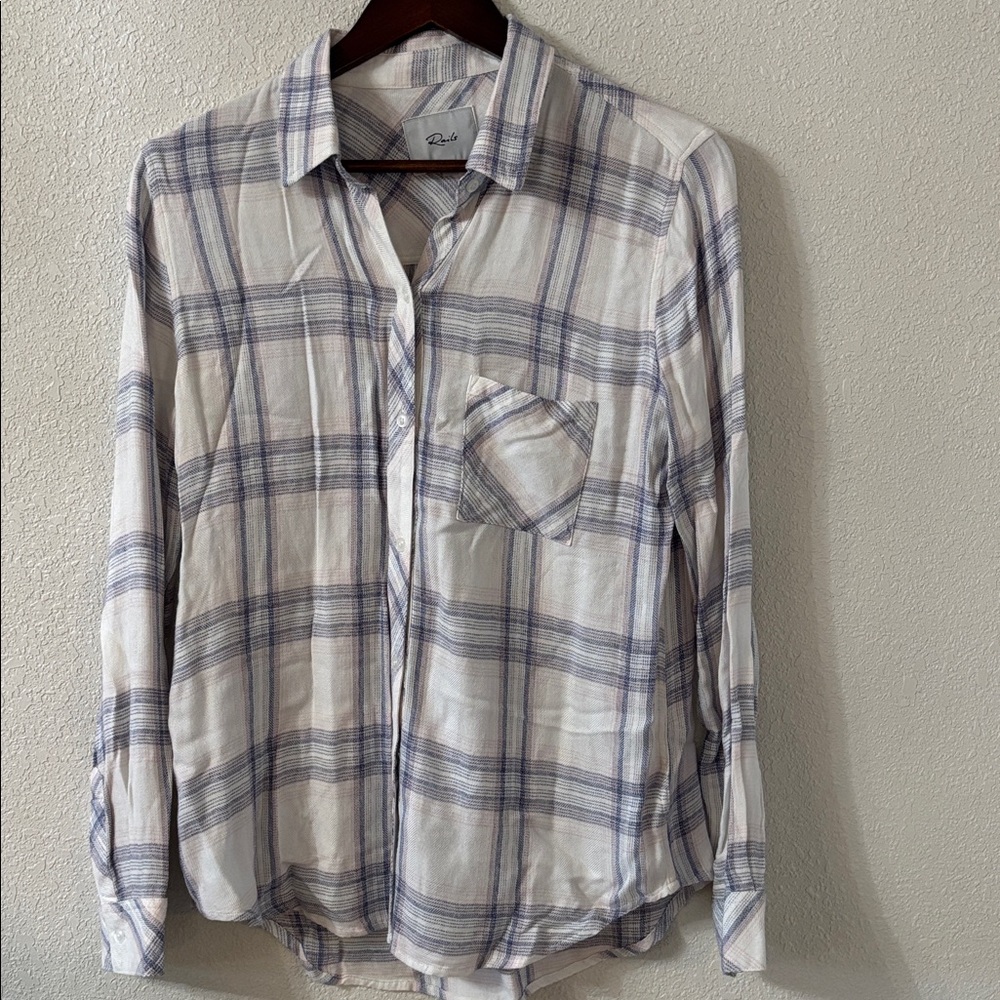 Rails Hunter White/Blue Plaid Long Sleeve Shirt Small